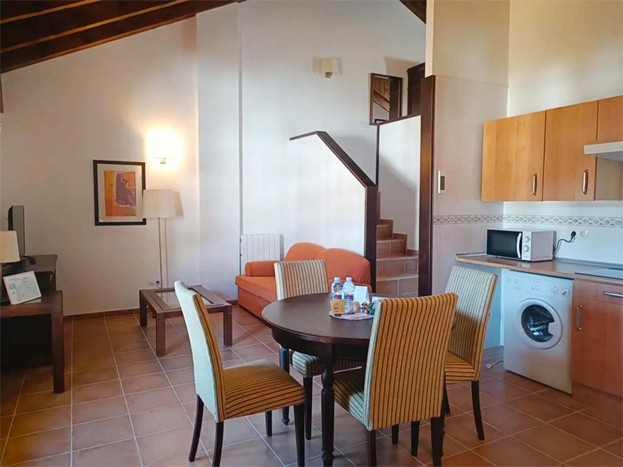 Apartamentos Jaca Badaguas 3000 מראה חיצוני תמונה