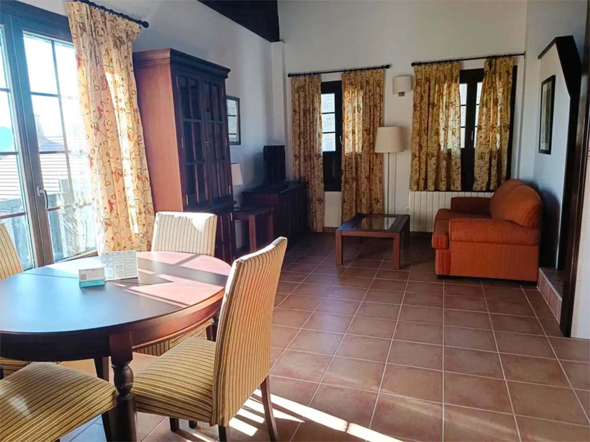 Apartamentos Jaca Badaguas 3000 מראה חיצוני תמונה