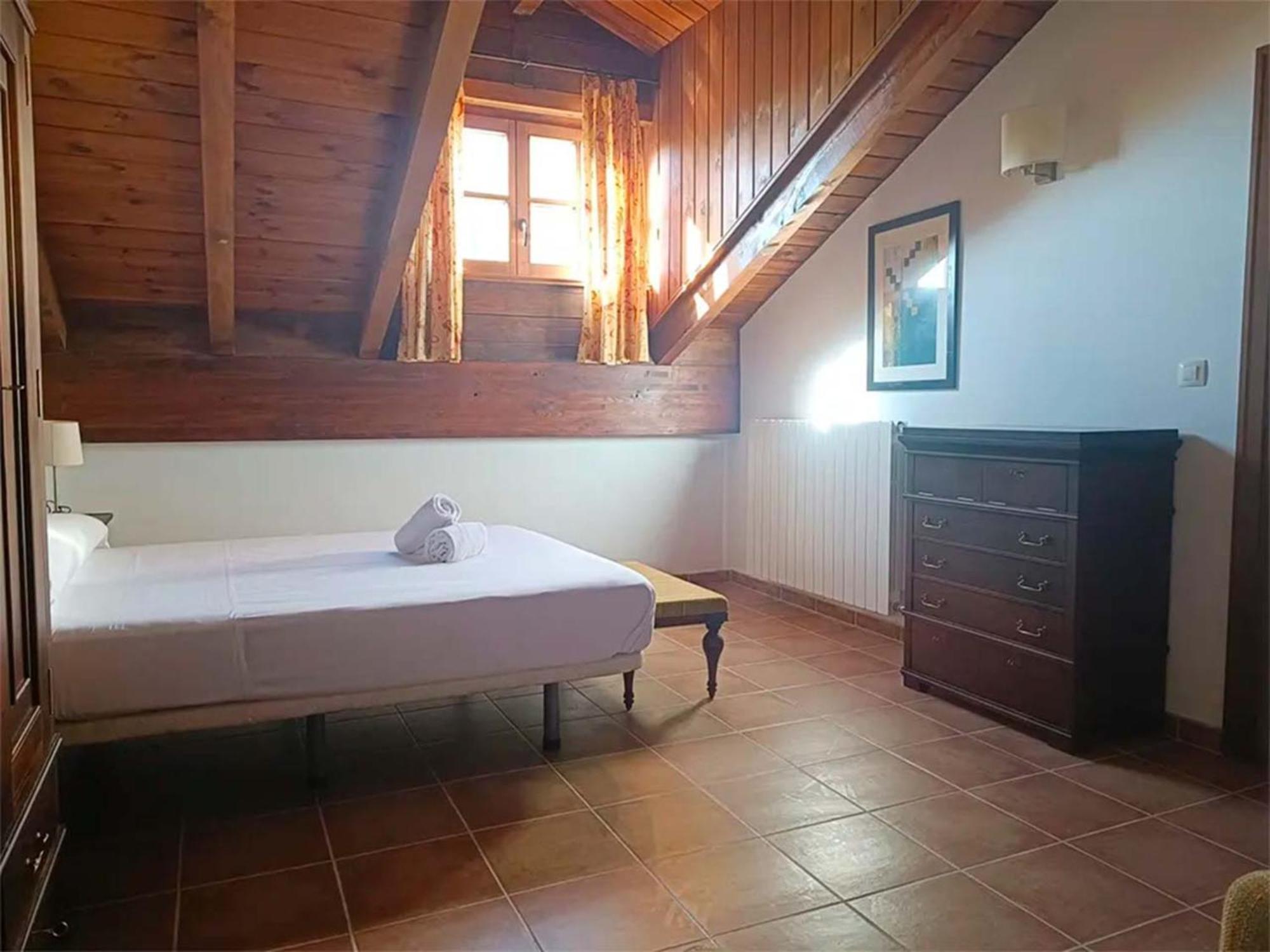 Apartamentos Jaca Badaguas 3000 מראה חיצוני תמונה