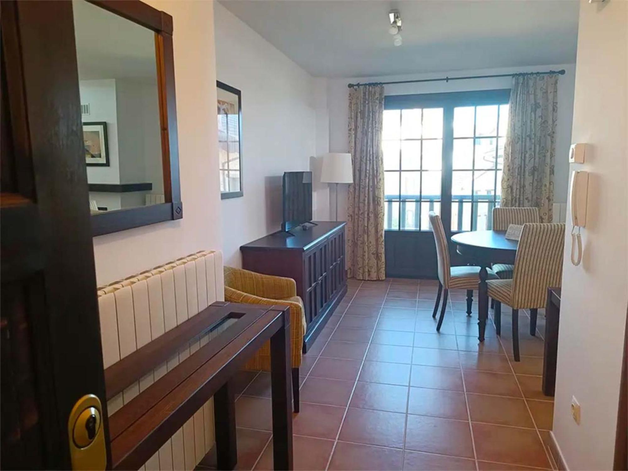 Apartamentos Jaca Badaguas 3000 מראה חיצוני תמונה