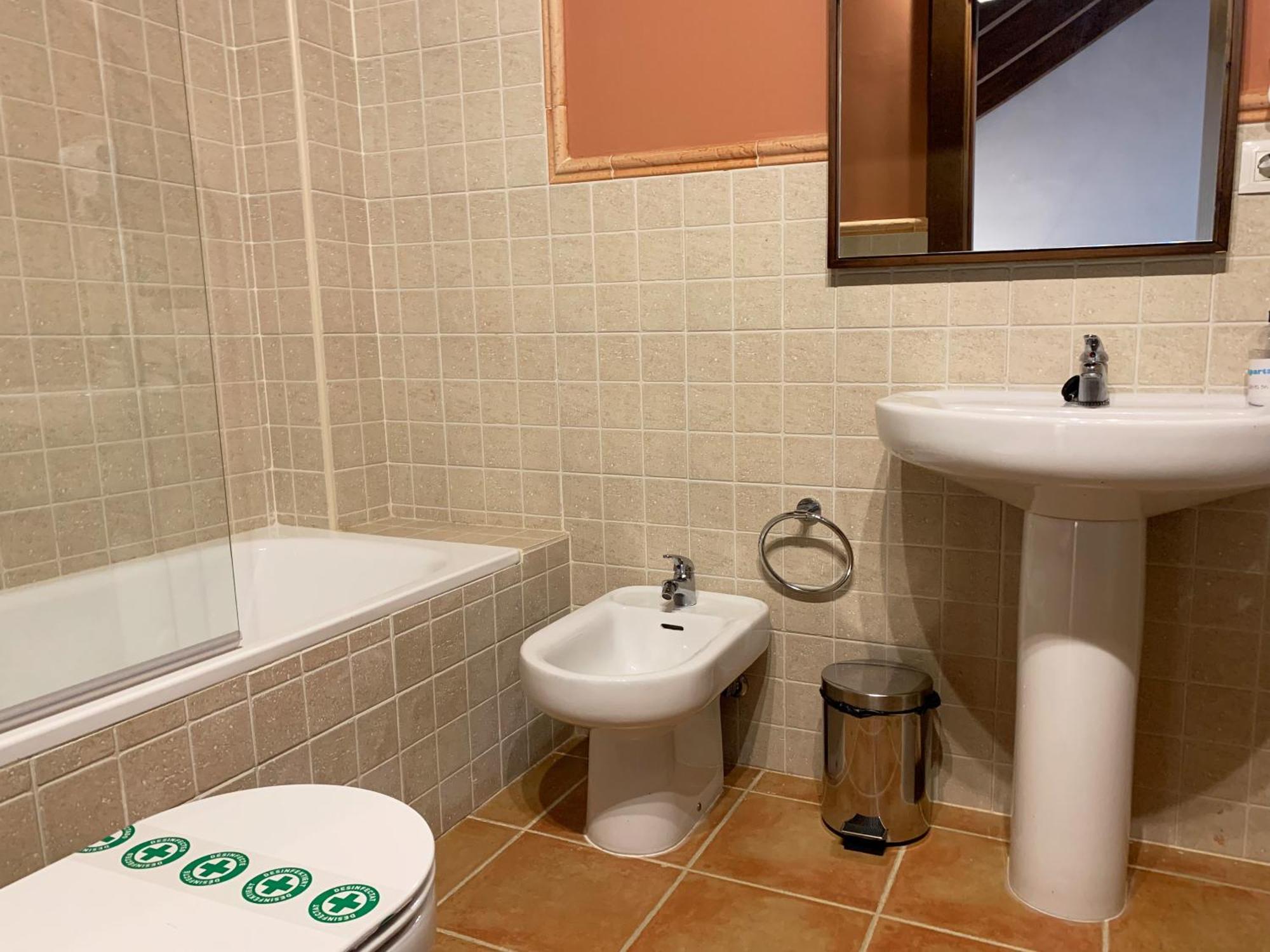 Apartamentos Jaca Badaguas 3000 מראה חיצוני תמונה