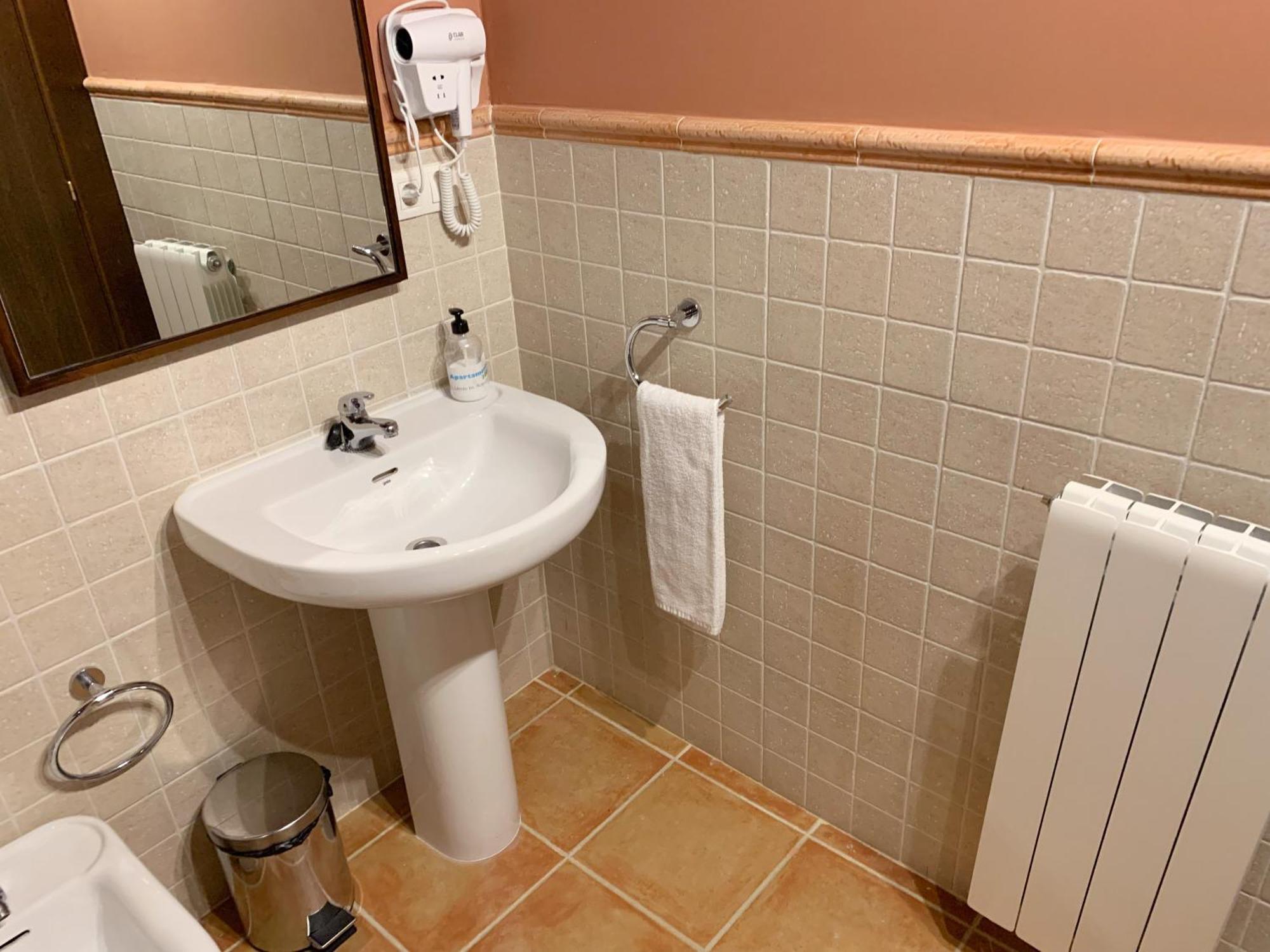 Apartamentos Jaca Badaguas 3000 מראה חיצוני תמונה
