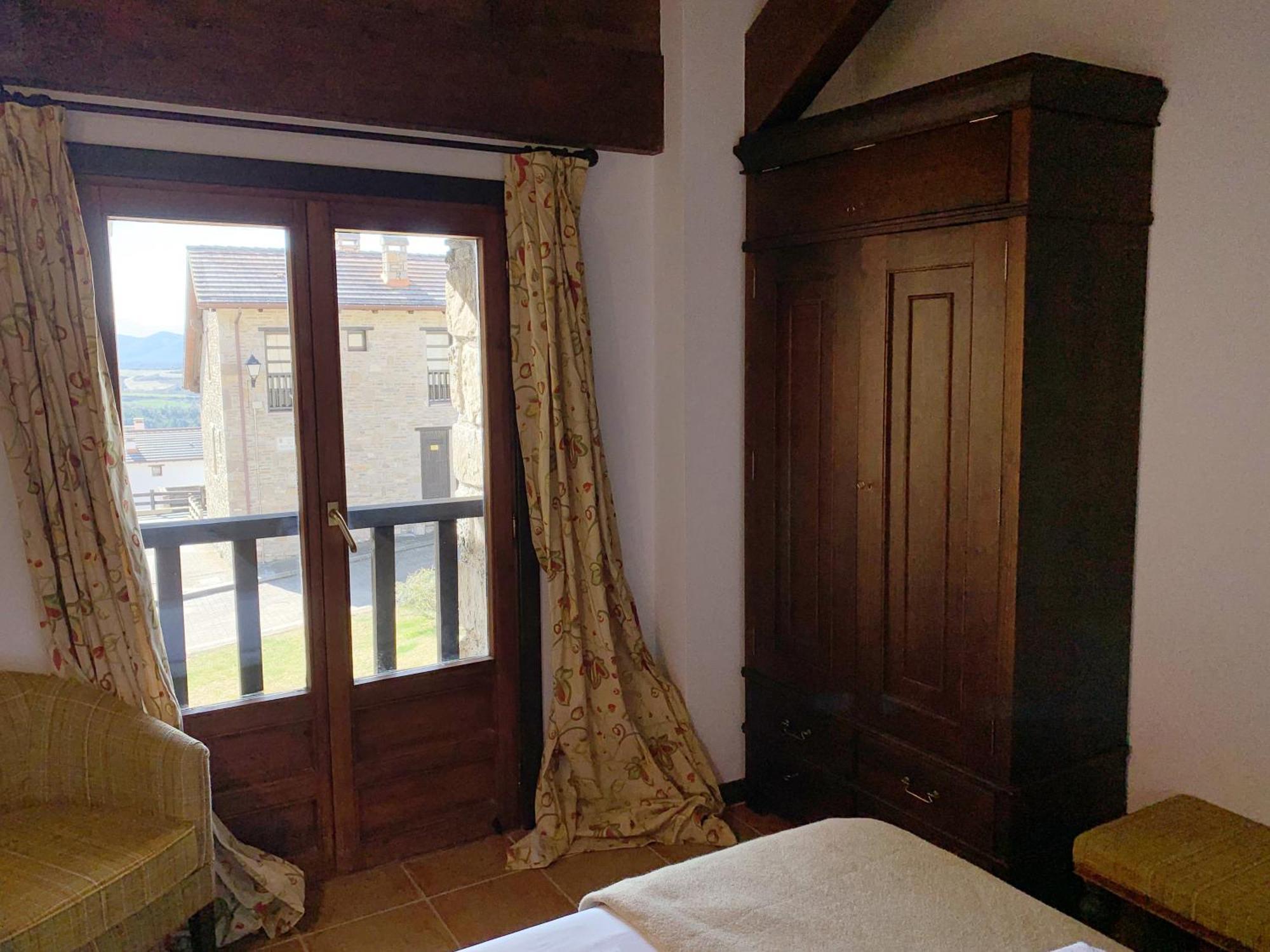 Apartamentos Jaca Badaguas 3000 מראה חיצוני תמונה